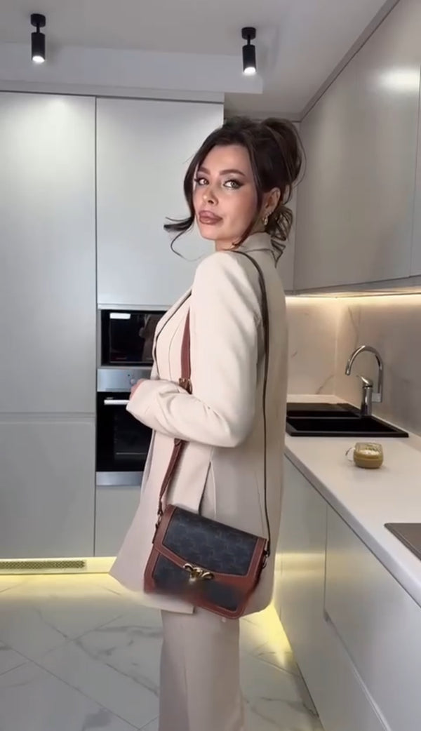 TAILLEUR VONA