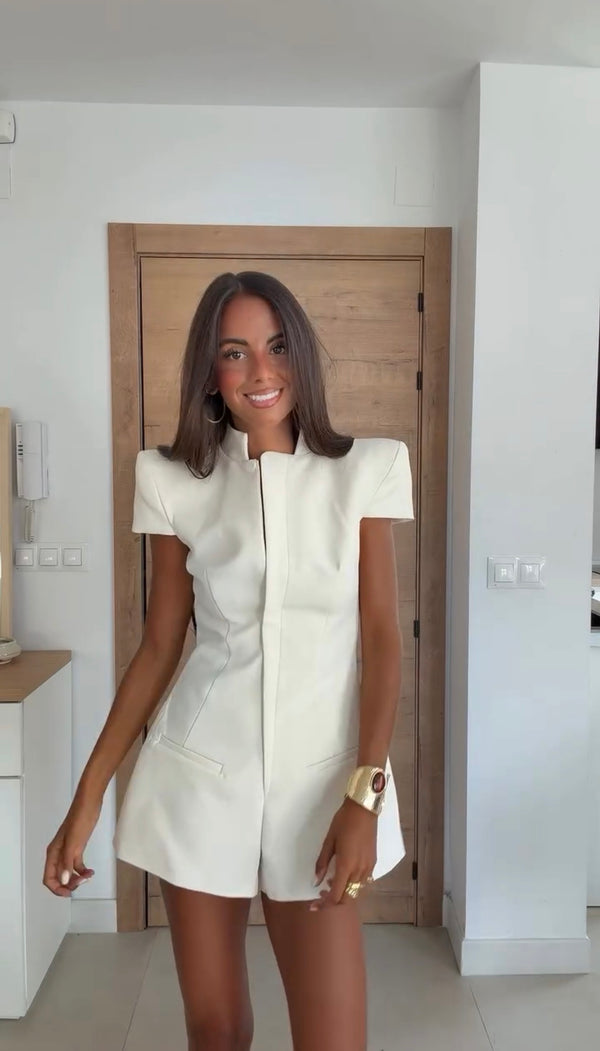 TUTINA AZARA