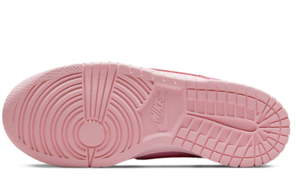Nike Dunk Low Triple Pink (GS)
